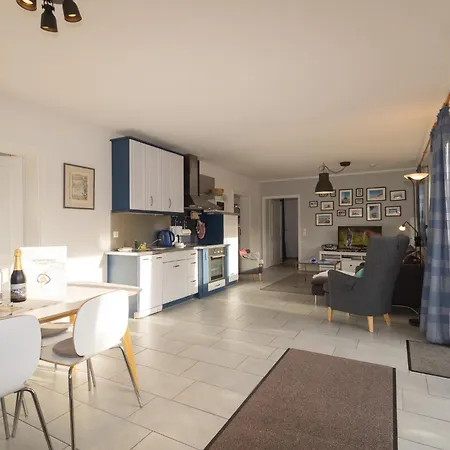 Nils Holgerson 3 Apartment *
